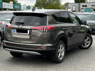 Toyota Rav 4 foto 3