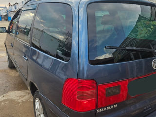 Volkswagen Sharan foto 9