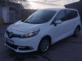 Renault Grand Scenic foto 6