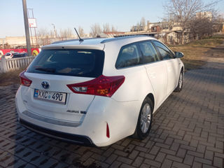 Toyota Auris foto 3