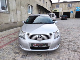 Toyota Avensis foto 2