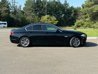 BMW 5 Series foto 8