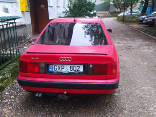 Audi 100 foto 4