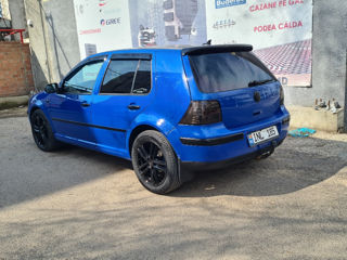 Volkswagen Golf foto 2