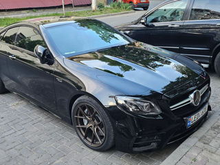 Mercedes E-Class Coupe foto 3