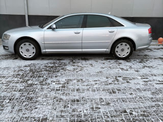 Audi A8 foto 5