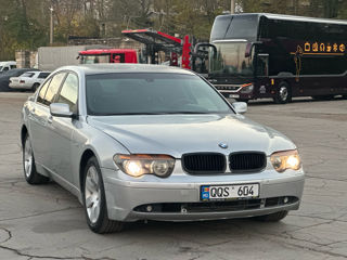 BMW 7 Series foto 3