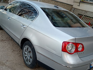 Volkswagen Passat foto 3