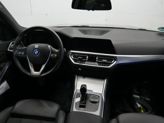 BMW 3 Series foto 9