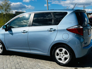 Toyota Verso-S foto 3