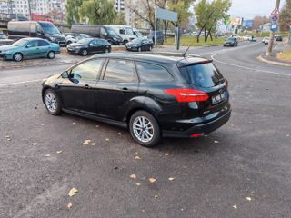 Ford Focus foto 8