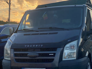 Ford Transit foto 2