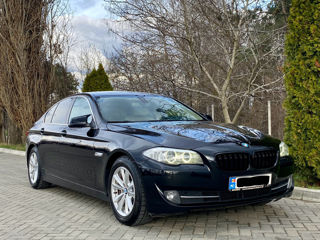 BMW 5 Series foto 2