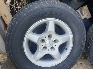 Mercedes ML R16 235/70  pirelli фото 3