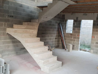 Scări din beton бетонные лестницы foto 4