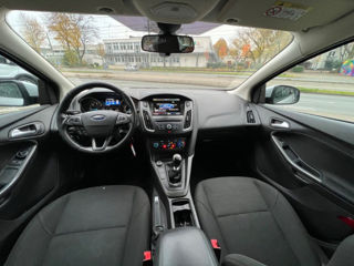 Ford Focus foto 5