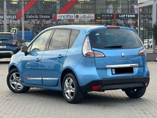 Renault Scenic foto 5