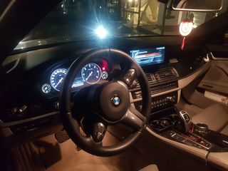 BMW 5 Series foto 7