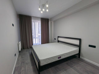 Apartament cu 2 camere, 66 m², Centru, Chișinău foto 3