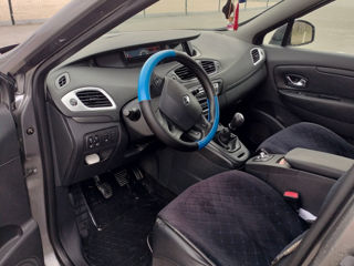 Renault Scenic foto 5