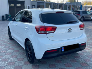 KIA Rio foto 5