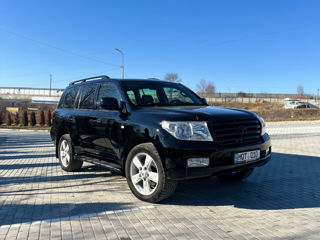 Toyota Land Cruiser foto 3