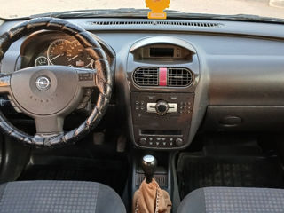 Opel Corsa foto 9