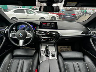 BMW 5 Series foto 11