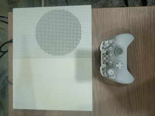 Xbox one s + 4 jocuri foto 2