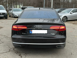 Audi A8 foto 5