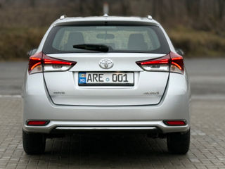 Toyota Auris foto 5