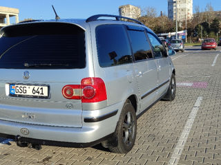 Volkswagen Sharan foto 5