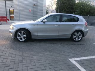 BMW 1 Series foto 2