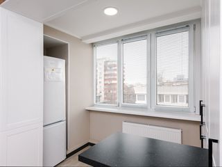 Apartament cu 3 camere, 75 m², Centru, Chișinău foto 11