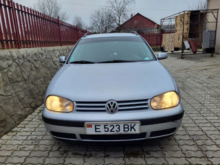 Volkswagen Golf foto 2