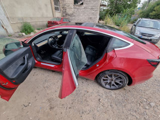 Tesla Model 3 Long Range dual motor foto 4