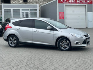 Ford Focus foto 2