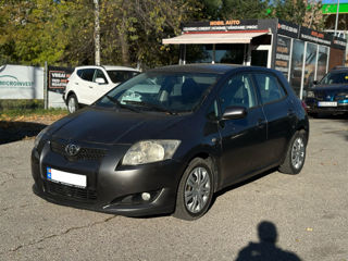 Toyota Auris foto 2