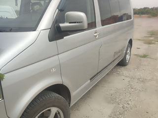 Volkswagen Caravelle foto 4