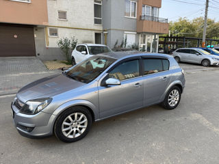 Opel Astra foto 2