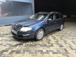 Volkswagen Passat foto 3