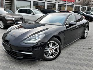 Porsche Panamera foto 3