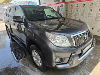 Toyota Land Cruiser Prado foto 8