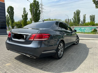 Mercedes E-Class foto 5