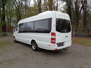 Mercedes Sprinter 519 CDI 3.0 foto 2