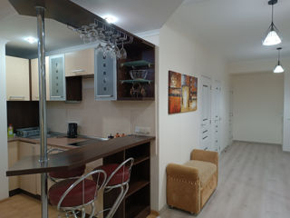 Apartament cu 3 camere, 85 m², Centru, Chișinău foto 4