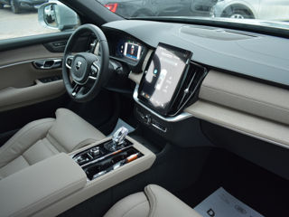 Volvo XC90 foto 9