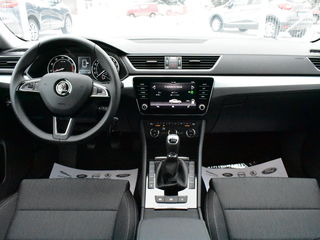 Skoda Superb foto 9