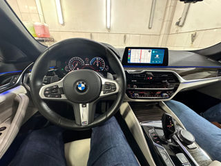 BMW 5 Series foto 7