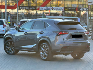 Lexus NX Series foto 5